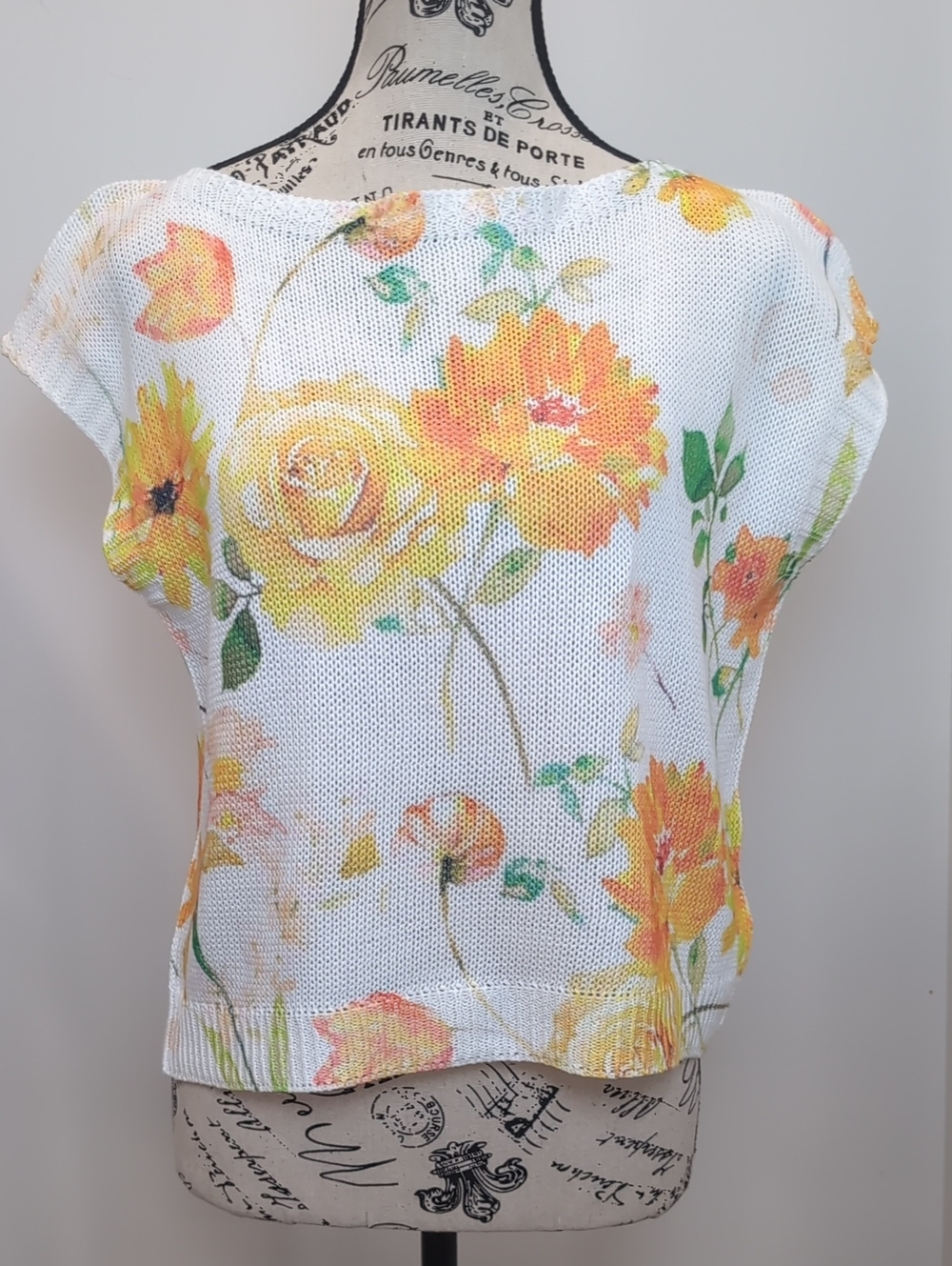 LOGGIA DE TESSITORI | Women's White/Orange Floral Cap Sleeve Knitted Sweater